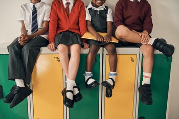 https://az.prshots.de/contents/archives/105/134/images/thumb350x287_auto/matalan-back-to-school-shop-18_thumb.jpg