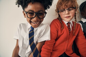 https://az.prshots.de/contents/archives/105/134/images/thumb350x287_auto/matalan-back-to-school-shop-21_thumb.jpg