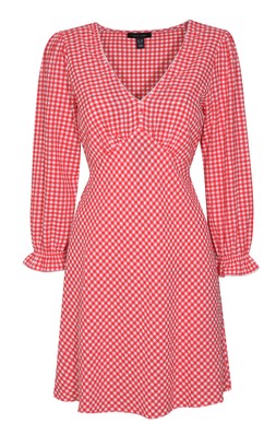 New Look Red Gingham V-Neck Mini Dress £27.99 €39.99