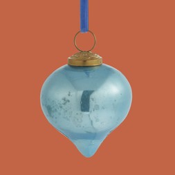 30982793 Sophie Robinson Glass Turquoise Onion Bauble £3.50
