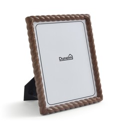 Lucia twisted wood frame 8x10 £12