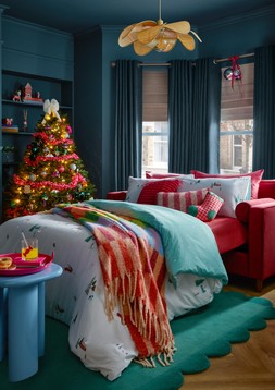 XMAS25 Kitschmas Christmas Guest Bedroom