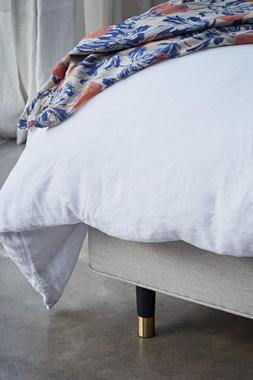Furniture Village – Hypnos Bespoke Brilliance 5'0 Divan, &pound;949