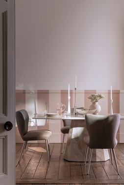 Elegante 180cm Dining Table with 4 Taupe Dining Chairs - £1,095