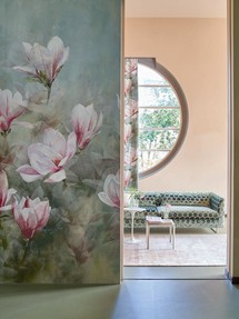 https://az.prshots.de/contents/archives/1979/1012/images/thumb350x287_auto/Pink-paint__thumb.jpg