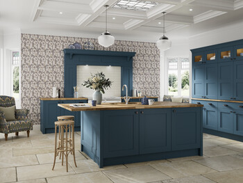 https://az.prshots.de/contents/archives/2026/1026/images/thumb350x287_auto/national-trust_national-trust_standen-kitchen-in-midnight-blue-m_6c1b1_thumb.jpg