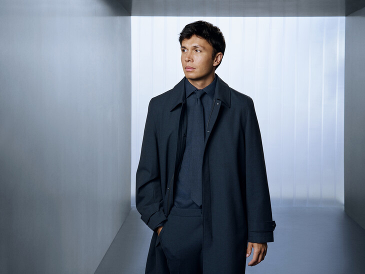 marks spencer-ms x williams-alex albon-trench 120-shirt tie 49-trousers 49-3-ref2372721
