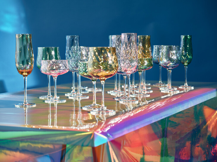 oliver bonas-vivi lustre wine glasses set of four 29.5-ref2346894