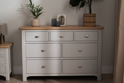 Sherbury 7 Drawer Chest RRP €1,199 NOW €599