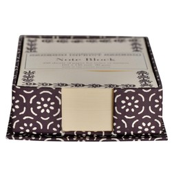 Note Holder in Pear Halves Elderberry