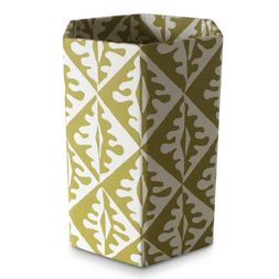 Oak Leaves Sap Green Hexagonal Pencil Pot