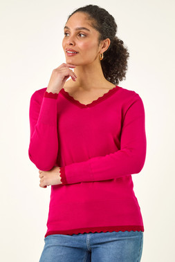 Roman V-Neck Scallop Hem Knit Jumper