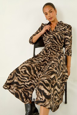 Roman Petite Mocha Animal Print Stretch Shirt Dress