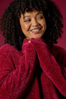 Roman Curve Red Textured Chenille Knit Cardigan