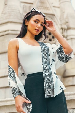 Roman Petite Abstract Embroidered Kimono