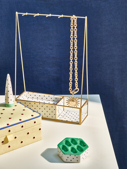 Pois Green Polka Dot Ceramic Ring Holder £9.50