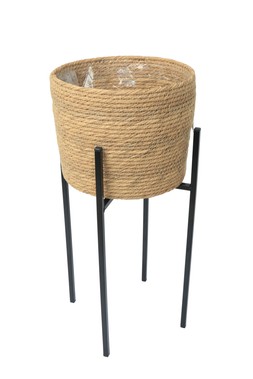 B&M GARDEN SS26 // BOTANICAL // TALL NATURAL BLANKET PLANTER ON METAL STAND // £12 //