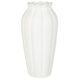 Large scalloped edge ceramic vase £18