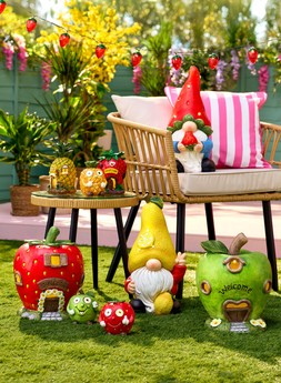 B&M GARDEN SS26 // FRUITS - 8 WEEK ONLY // SOLAR LARGE FRUIT HEAD GONKS £12 EACH // SOLAR FRUIT SHOP HOUSES £7 EACH // SOLAR CUTE FRUIT WITH BIG EYES £3.50 EACH //