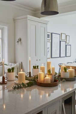 Bowen Candle Plate Moss H5cm D29cm &pound;24.99