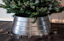 Metal Christmas Tree Skirt Galvanised &pound;54.99