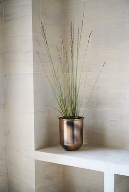 OUTDOOR HAMPTON COPPER METAL PLANTER H25CM W21.5CM &pound;34.99