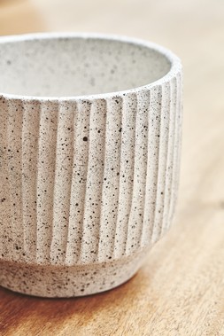 Solento White Speckle H18.5cm D20cm &pound;22.99