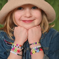 Hobbycraft - How to Make Personalised Friendship Bracelets - Ideas Hub Project Lifestyle