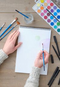 https://az.prshots.de/contents/archives/3746/1580/images/thumb350x287_auto/hobbycraft-hobbycraft-floral-mixed-media-class-workshop_thumb.jpg