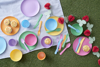 https://az.prshots.de/contents/archives/3746/1580/images/thumb350x287_auto/hobbycraft_2026_easter_picnic-1_thumb.jpg