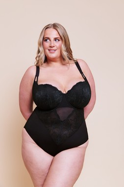 Boost Lace Body Black £49 €72 CAD $99 AUS $119.95 18