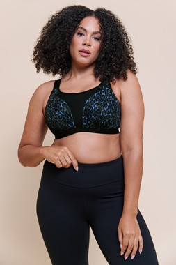 EVERYMOVE WIRED SPORTS BRA £48.00 €73.00 CAD96.00 AUD105.95. - Available from December