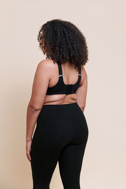 EVERYMOVE WIRED SPORTS BRA £48.00 €73.00 CAD96.00 AUD105.95. - Available from December