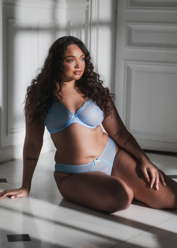 Lightstyle Scallop Light Blue Bra £29 €46 CAD $72 AUS $72.95, Brazilian £13 €25 CAD $30 AUS $32.95 10