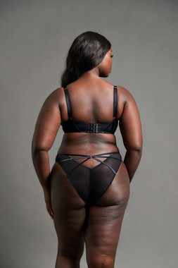 Scandal Black Bra £39 €59 CAD $87 AUS $91.95, Tanga £21 €34 CAD $39 AUS $42.95 4