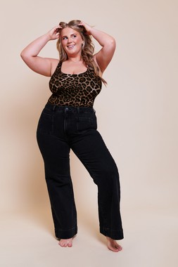 Smoothie Body Leopard Print £44 €69 CAD $93 AUS $97.95 14