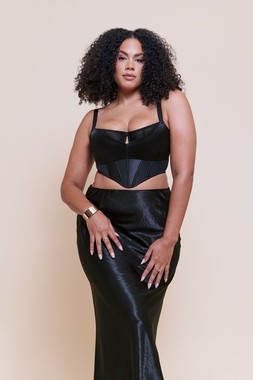 Unapologetic Black Bra £46 €68 CAD $90 AUS $98.95, Brazilian £16 €26 CAD $30 AUS $32.95 6