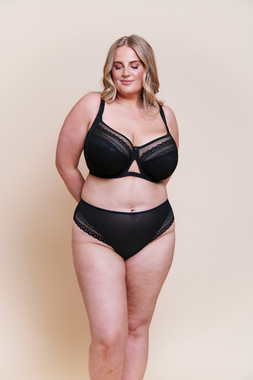 VICTORY NOUVEAU SIDE SUPPORT BALCONY BRA £36 €57 CAD85 AUSD89.95 & VICTORY NOUVEAU BRAZILLIAN BRIEF £16 €26 CAD30 AUSD32.95 - Available from October