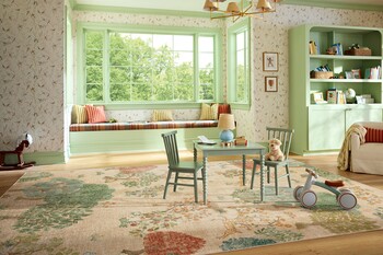 https://az.prshots.de/contents/archives/4605/1779/images/thumb350x287_auto/ruggable_room-s-250114-sand-0079_sanderson-pamir-garden-fern-101_f27d5_thumb.jpg