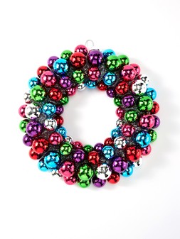 WJHUC The Very Collection Multi Bauble Wreath £30