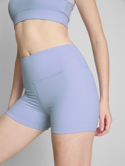 PRIMARK BUTTER MICRO SHORT LILAC £9 €10 $14 RON50 PLN43 CZK260 (2)