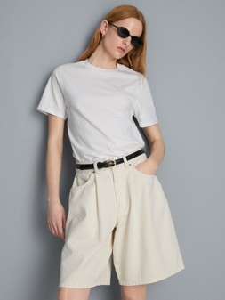 PRIMARK DENIM BERMUDA, £16, €18, $25, RON90, PLN80, CZK470