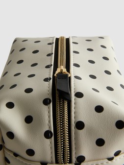 PRIMARK POLKA DOT MAKEUP BAG, £6, €8, $9.50, RON40, PLN34, CZK210