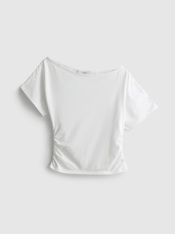 PRIMARK PRESENTS PAU ECHE PE OFF SHOULDER TEE, £6, €8, $12, RON40, PLN34, CZK210, HUF3000 (2)