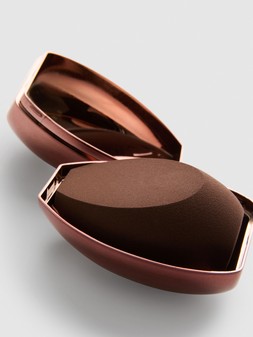 PRIMARK PRO BR BODY BLENDER £4.00, €5.00, 850.00 CZK, 150.00 PLN,25.00 RON