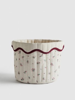 PRIMARK SCALLOP SOFT STORAGE, £3, €4.50, NE ONLY €5, $6, RON22, PLN19, CZK115, HUF1700