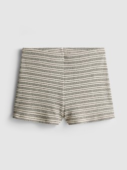 RIMARK PRESENTS PAU ECHE PE STRIPE SHORT £6, €8, $12, RON40, PLN34, CZK210, HUF3000 (2)
