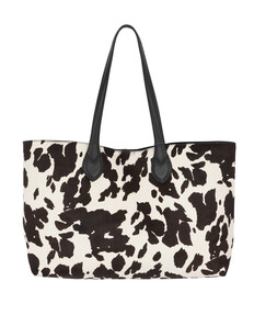 https://az.prshots.de/contents/archives/98/201/images/thumb350x287_auto/marks_amp_spencer_autograph-cow-print-bag-189_thumb.jpg