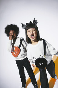 https://az.prshots.de/contents/archives/98/201/images/thumb350x287_auto/marks_amp_spencer_halloween-2024-7_thumb.jpg