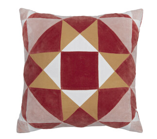 https://az.prshots.de/contents/archives/98/201/images/thumb350x287_auto/marks_amp_spencer_ms-velvet-patchwork-cushion-25_thumb.jpg